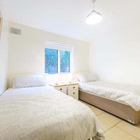 Apartamento 33A Steepleview Trim Exterior foto