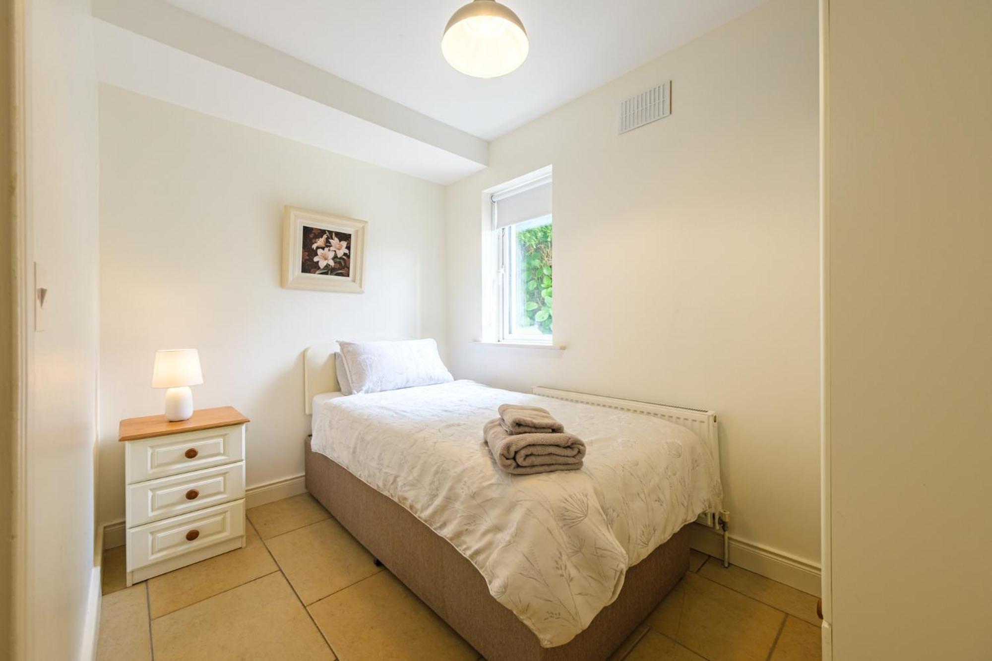 Apartamento 33A Steepleview Trim Exterior foto